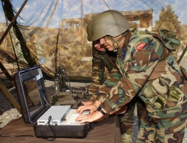 Έλληνας αξιωματικός βρήκε Τούρκο ταγματάρχη ημιθανή στο στο στρατηγείο της SEEBRIG